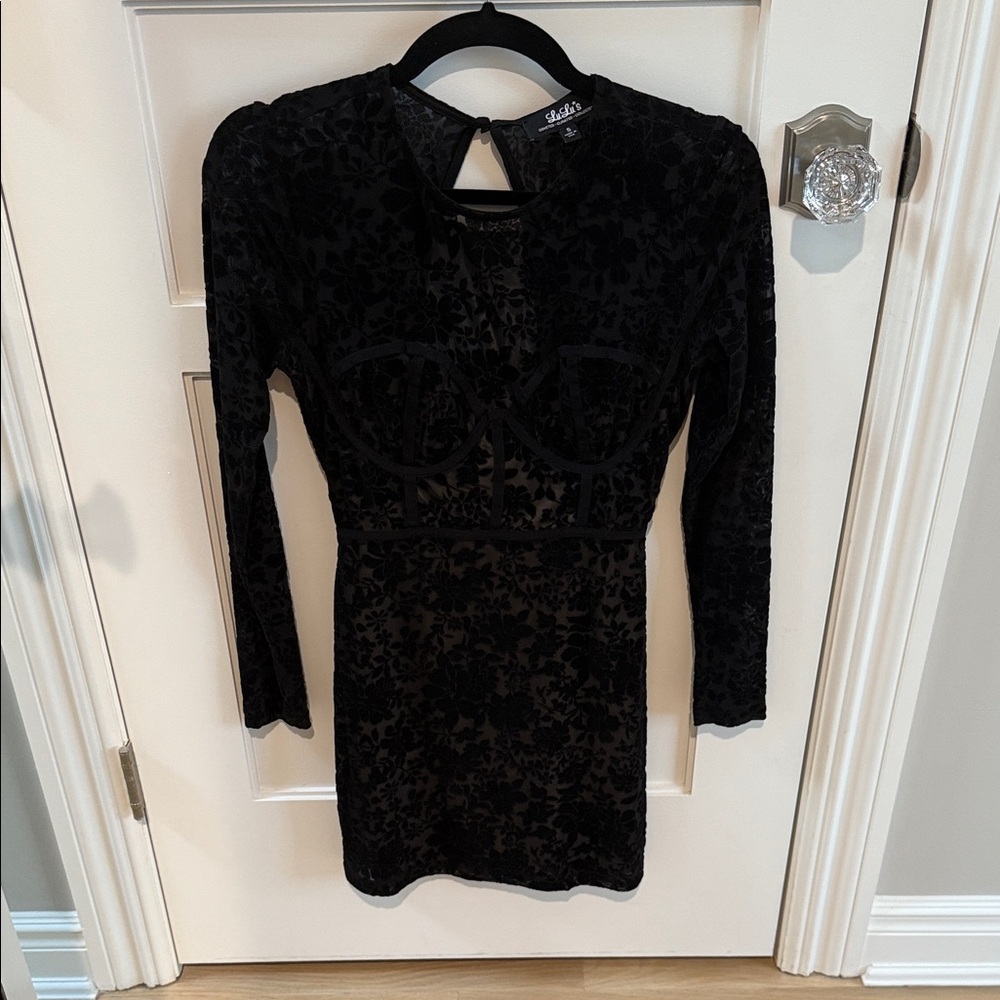 Elegant Black Velvet Dress